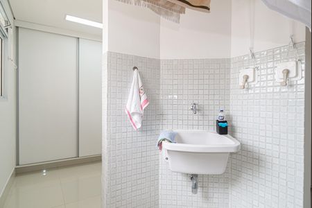 Apartamento à venda com 180m², 2 quartos e 2 vagasÁrea de Serviço