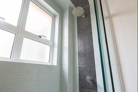 Apartamento à venda com 180m², 2 quartos e 2 vagasBanheiro da Suíte 1