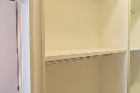 Apartamento à venda com 180m², 2 quartos e 2 vagasCloset da Suíte 1