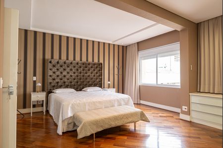 Apartamento à venda com 180m², 2 quartos e 2 vagasSuíte 1