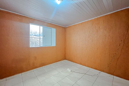 Sala/Quarto de casa para alugar com 1 quarto, 60m² em Vila Invernada, São Paulo