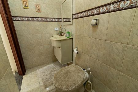 Casa para alugar com 190m², 3 quartos e 4 vagasBanheiro 2