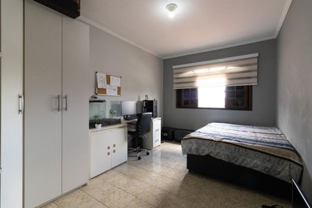 Casa para alugar com 190m², 3 quartos e 4 vagasQuarto 2