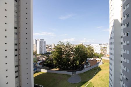 Vista Quarto  de apartamento para alugar com 2 quartos, 69m² em Jardim Caboré, São Paulo