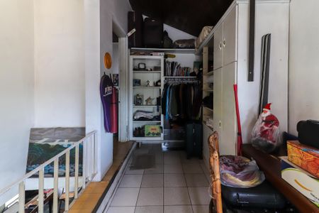 Casa à venda com 252m², 4 quartos e 4 vagasCorredor