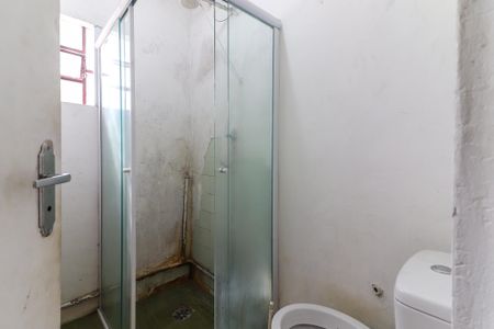 Casa à venda com 252m², 4 quartos e 4 vagasEdicula - Banheiro