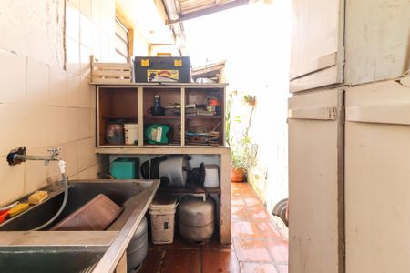 Casa à venda com 252m², 4 quartos e 4 vagasLavanderia