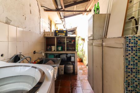 Casa à venda com 252m², 4 quartos e 4 vagasLavanderia