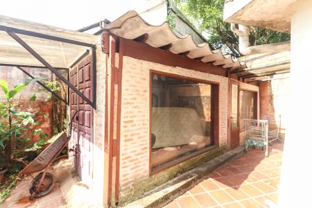 Casa à venda com 252m², 4 quartos e 4 vagasQuintal