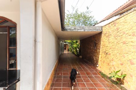 Casa à venda com 252m², 4 quartos e 4 vagasQuintal