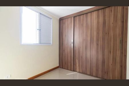 Apartamento à venda com 70m², 2 quartos e 1 vagaFoto 05