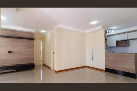 Apartamento à venda com 70m², 2 quartos e 1 vagaFoto 01