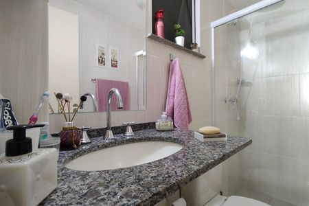 Apartamento à venda com 72m², 2 quartos e 1 vagaBanheiro da Suíte