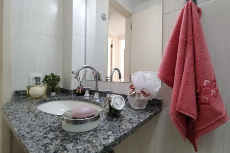Apartamento à venda com 72m², 2 quartos e 1 vagaBanheiro Corredor