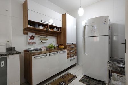 Apartamento à venda com 72m², 2 quartos e 1 vagaCozinha - Armários