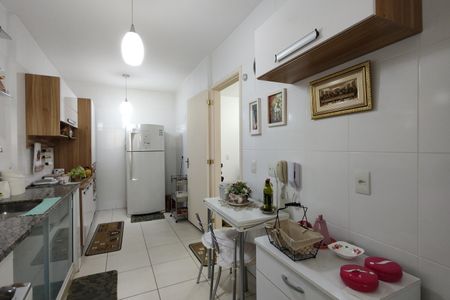 Apartamento à venda com 72m², 2 quartos e 1 vagaCozinha - Armários