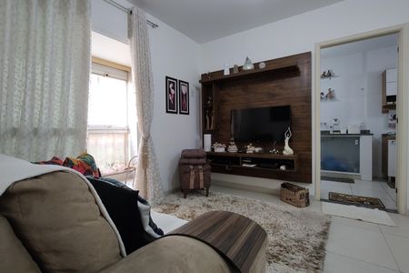 Apartamento à venda com 72m², 2 quartos e 1 vagaSala