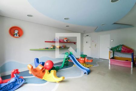 Apartamento à venda com 65m², 2 quartos e 1 vaga Apartamento à venda com 65m², 2 quartos e 1 vagaÁrea comum - Playground