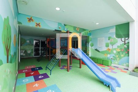 Apartamento à venda com 65m², 2 quartos e 1 vaga Apartamento à venda com 65m², 2 quartos e 1 vagaÁrea comum - Playground