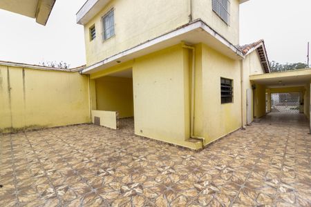 Casa à venda com 250m², 3 quartos e 3 vagasQuintal