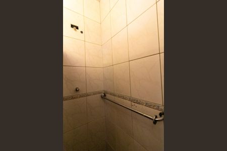 Casa à venda com 250m², 3 quartos e 3 vagasBanheiro Social 2