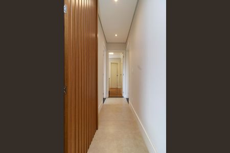 Apartamento à venda com 131m², 3 quartos e 2 vagasCorredor