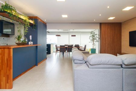 Sala de apartamento à venda com 3 quartos, 131m² em Vila Gertrudes, São Paulo