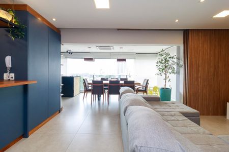 Apartamento à venda com 131m², 3 quartos e 2 vagasSala