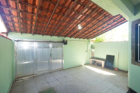 Casa para alugar com 204m², 2 quartos e 1 vagaQuintal