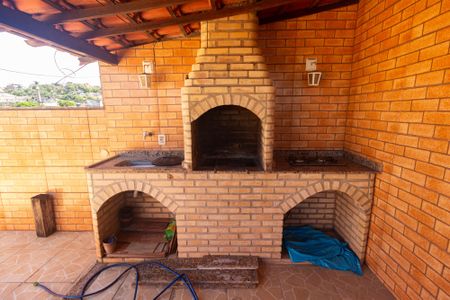 Casa para alugar com 204m², 2 quartos e 1 vagaChurrasqueira