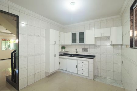 Casa para alugar com 204m², 2 quartos e 1 vagaCozinha