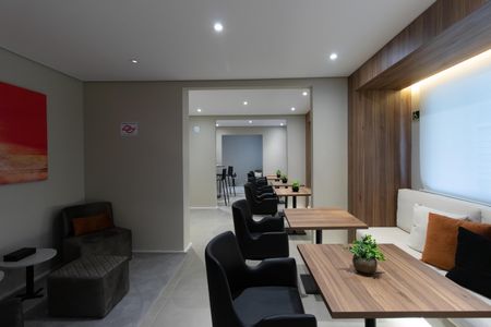 Apartamento para alugar com 32m², 1 quarto e sem vagaÁrea comum - Salão de festas