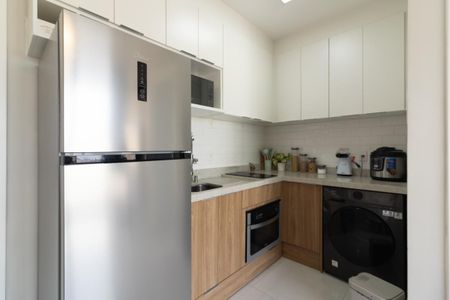 Apartamento à venda com 27m², 1 quarto e sem vaga Apartamento à venda com 27m², 1 quarto e sem vagaCozinha e Área de Serviço