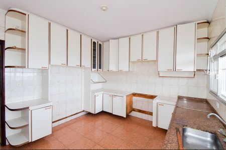 Casa para alugar com 130m², 3 quartos e 5 vagasCozinha