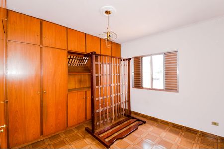 Casa para alugar com 130m², 3 quartos e 5 vagasQuarto 1