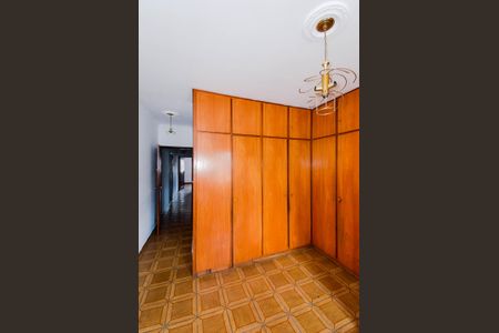 Casa para alugar com 130m², 3 quartos e 5 vagasQuarto 1