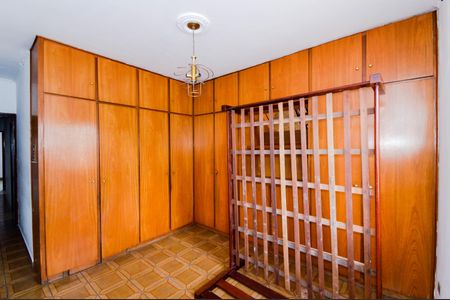 Casa para alugar com 130m², 3 quartos e 5 vagasQuarto 1