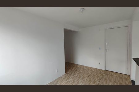 Sala de apartamento para alugar com 2 quartos, 45m² em Jardim Vista Alegre, Ferraz de Vasconcelos