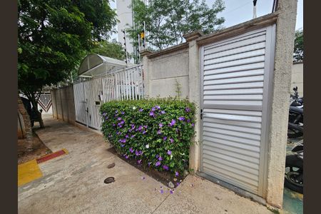 Apartamento para alugar com 48m², 2 quartos e 1 vagaFachada e portaria