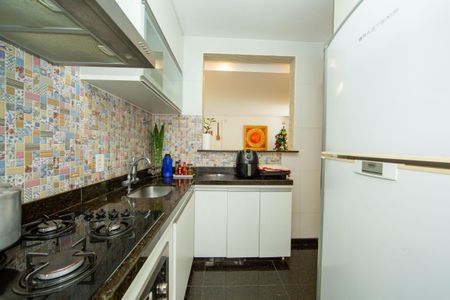 Apartamento à venda com 75m², 3 quartos e 1 vagaCOZINHA