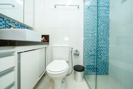 Apartamento à venda com 75m², 3 quartos e 1 vagaBANHEIRO2