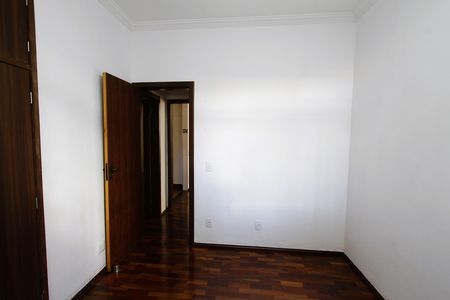 Quarto 1 de apartamento para alugar com 2 quartos, 65m² em Padre Eustáquio, Belo Horizonte
