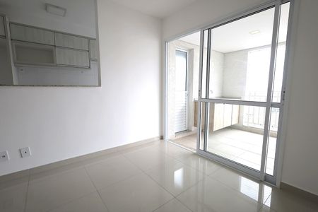 Apartamento à venda com 75m², 3 quartos e 2 vagasSala