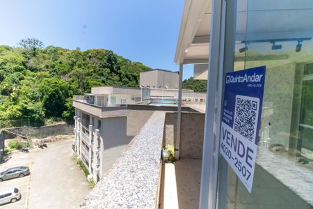 Apartamento à venda com 160m², 3 quartos e 1 vaga Apartamento à venda com 160m², 3 quartos e 1 vagaPlaquinha