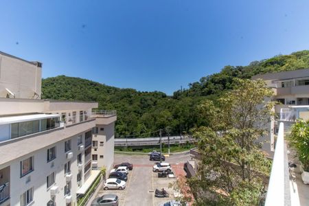 Apartamento à venda com 160m², 3 quartos e 1 vaga Apartamento à venda com 160m², 3 quartos e 1 vagaVista