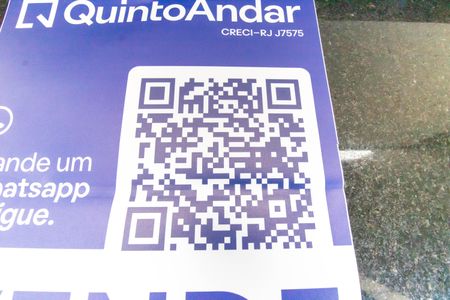 Apartamento à venda com 160m², 3 quartos e 1 vaga Apartamento à venda com 160m², 3 quartos e 1 vagaPlaquinha