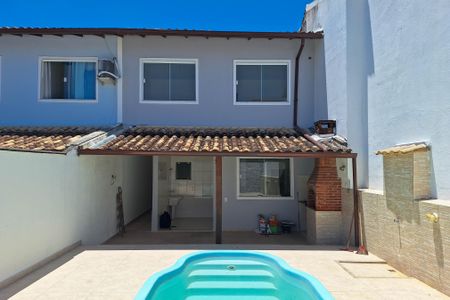 Casa à venda com 147m², 3 quartos e 2 vagasQuintal