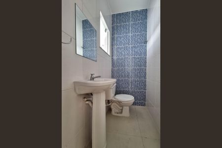 Casa à venda com 147m², 3 quartos e 2 vagasLavabo