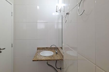 Casa à venda com 147m², 3 quartos e 2 vagasBanheiro Social