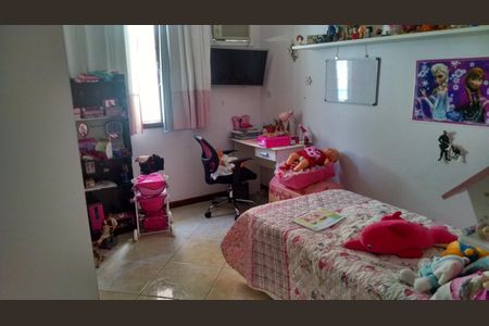 Casa à venda com 3 quartos, 190m² em Taquara, Rio de Janeiro